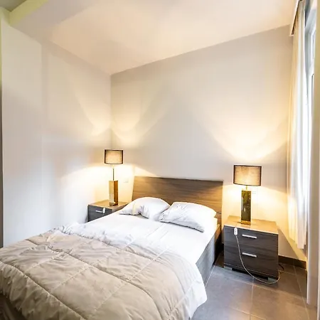 Διαμέρισμα Beaulieu & Chambord 71 For 6 People *